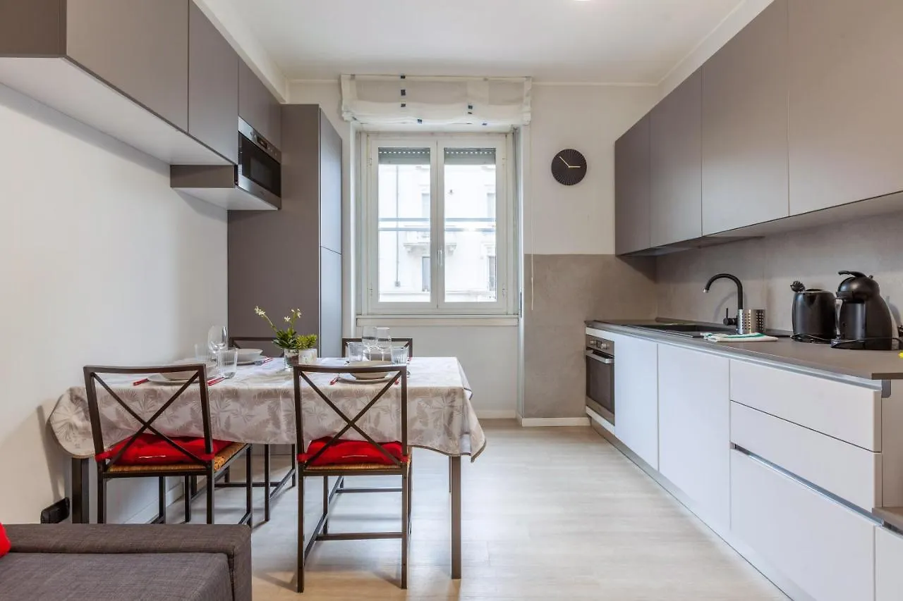 밀라노 Darsena Navigli Apt - 800 M Far From P.Ta Genova M2 아파트